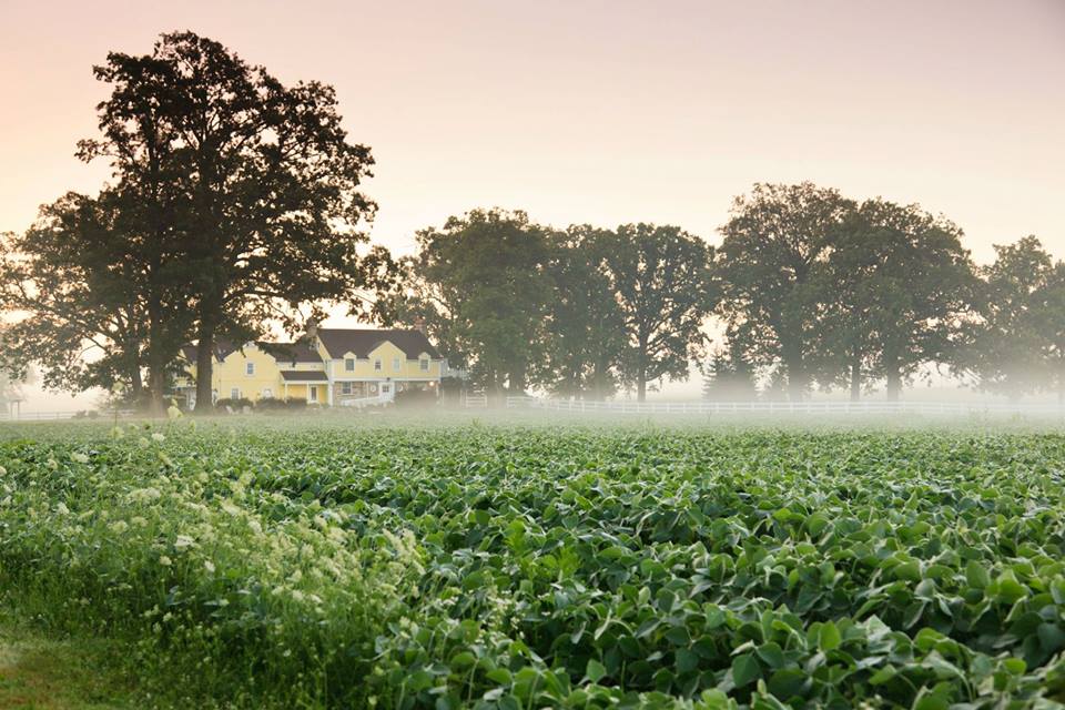 HideAway Country Inn